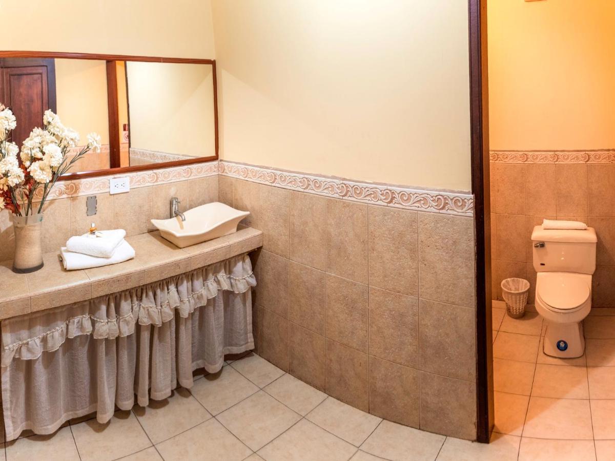Latacunga Hostel Εξωτερικό φωτογραφία